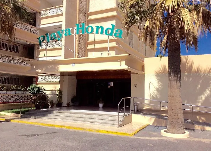 With Terrace In Playa De Americas Lägenhet *