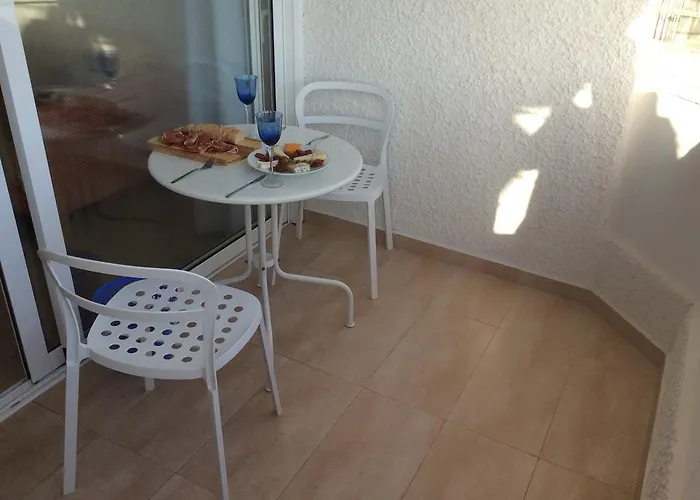 With Terrace In Playa De Americas * Playa de las Americas (Tenerife)