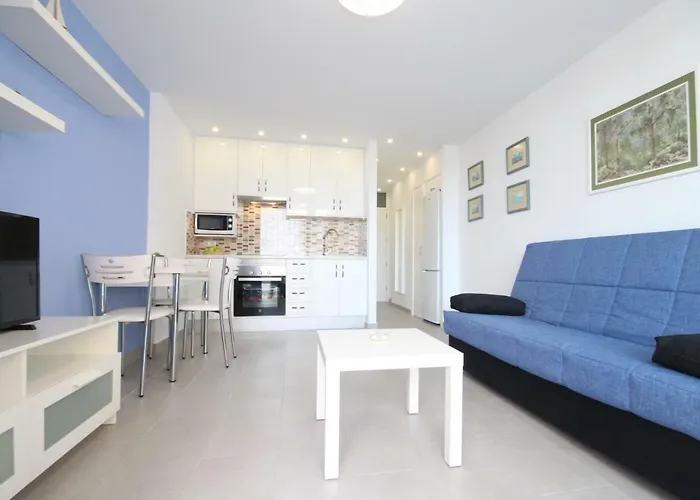 Lägenhet With Terrace In Playa De Americas