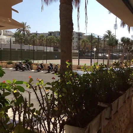 아파트 With Terrace In Playa De Americas
