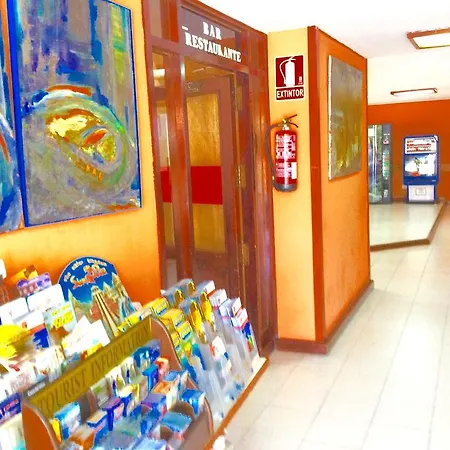 With Terrace In Playa De Americas 아파트