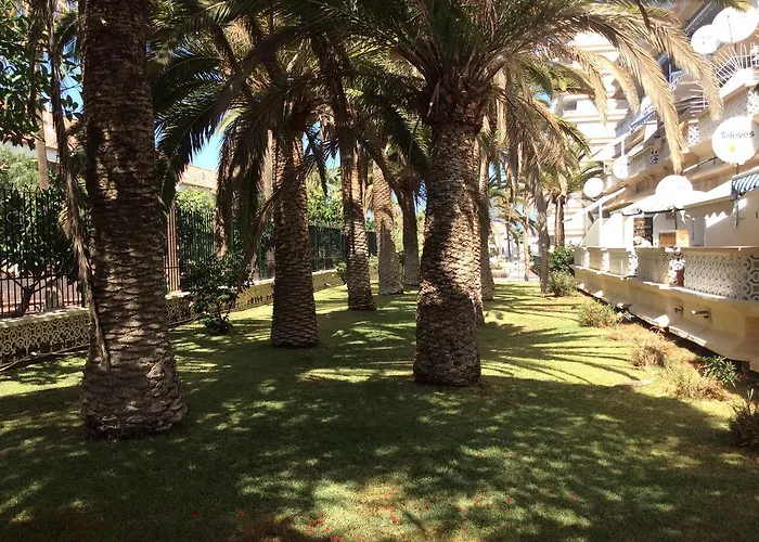 With Terrace In Playa De Americas Апартаменти *