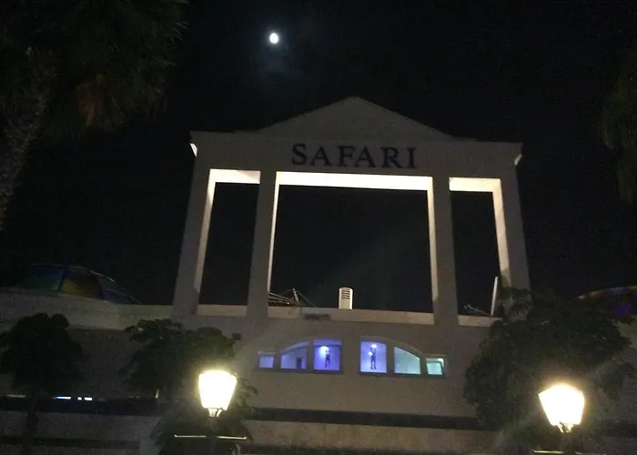 With Terrace In Playa De Americas Апартаменти *