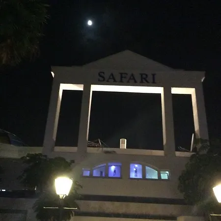 With Terrace In Playa De Americas Апартаменти *