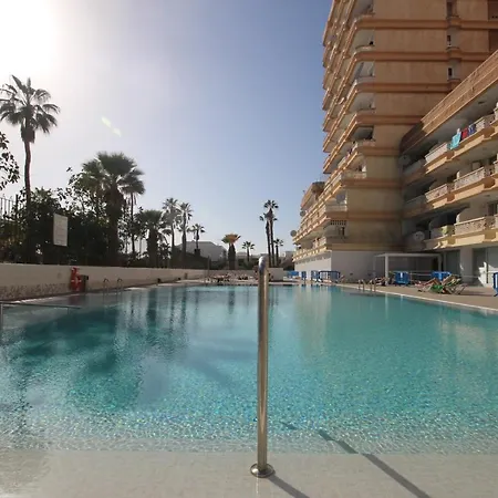 Апартаменти With Terrace In Playa De Americas Плайя-де-лас-Амерікас
